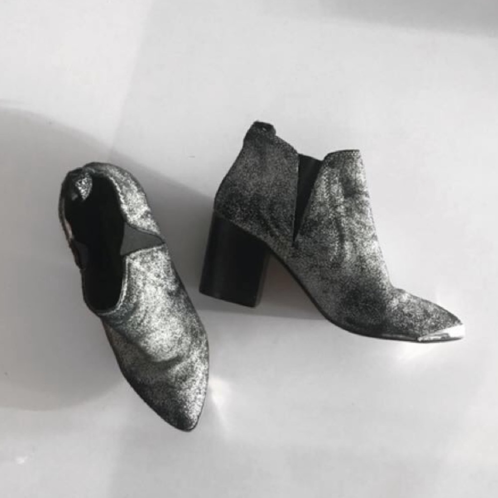 Steve Madden Leather Ankle Booties